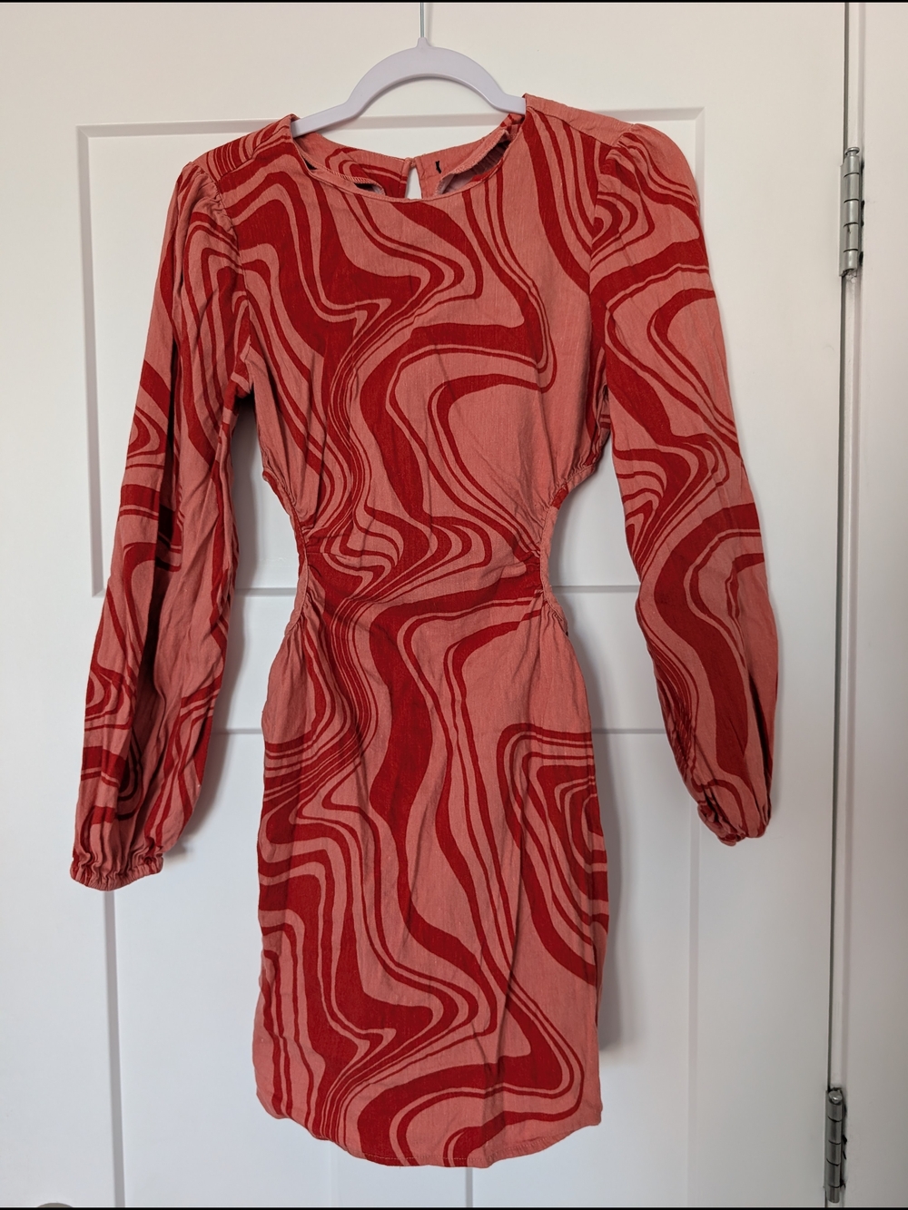 Women’s Red Orange Swirl Print Long-Sleeve Dress With Cutouts Size Small